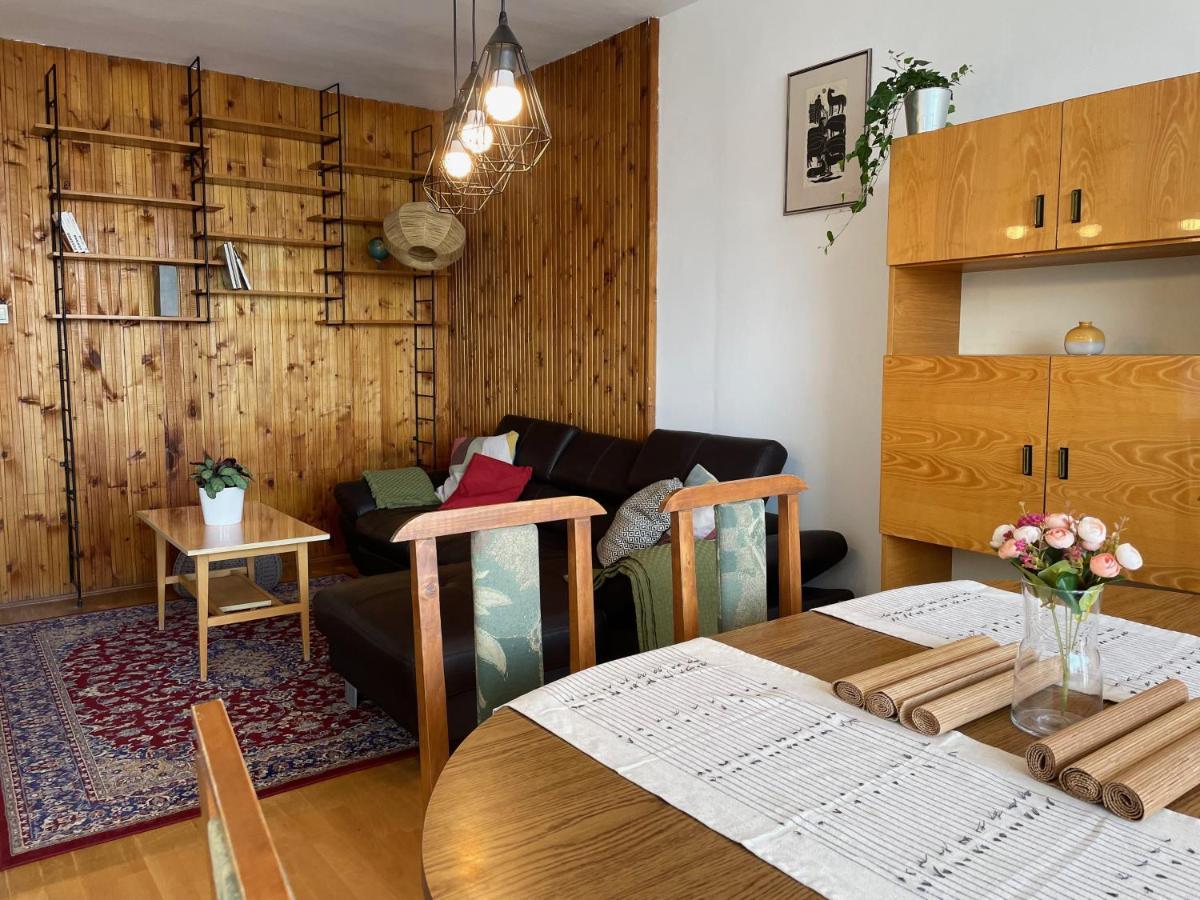 Nosztalgia Apartman Apartment Veszprem Exterior photo